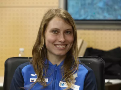 Maruša Mišmaš Zrimšek27.02.2023 – Atletska zveza Slovenije (AZS) - moška in ženska atletska reprezentanca pred odhodom na dvoransko evropsko prvenstvo v Turčiji. atleti - atletika //FOTO: Luka Cjuha