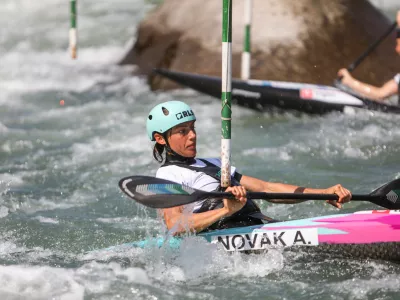 - Ajda Novak, kajakašica, 21.06.2022. - trening kajak kanu reprezentance Slovenije pred svetovnim pokalom v slalomu na divjih vodah v Tacnu.//FOTO: Bojan Velikonja