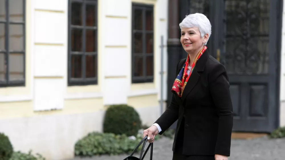 Jadranka Kosor pravi, da je bil obisk razreda njenega vnuka najbolje porabljenih 45 minut v življenju. F Pixsell