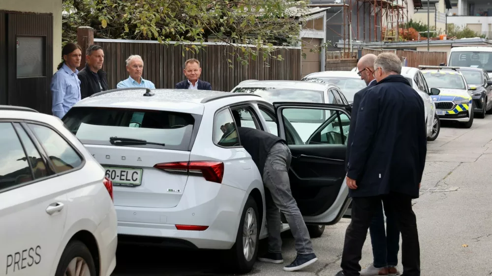 Hišna preiskava pri Alešu Hojsu.