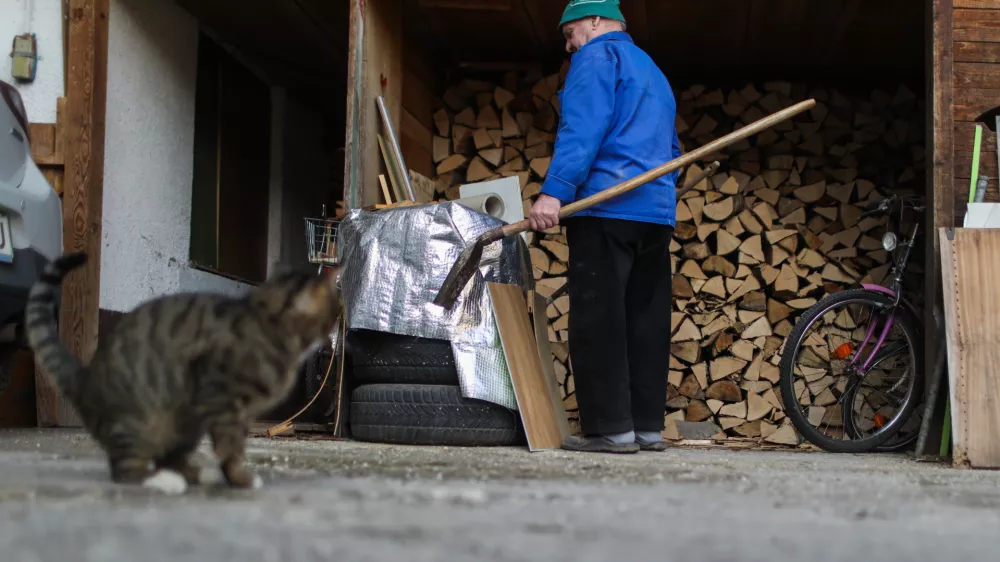 - Drva za ogrevanje. - 05.02.2024. Ogrevanje v Sloveniji.//FOTO: Bojan Velikonja / Foto: Bojan Velikonja