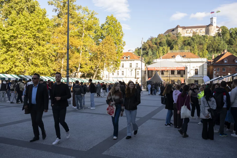 01.10.2025 - tradicionalni Pozdrav brucem, ki ga pripravlja Univerza v Ljubljani skupaj s &Scaron;tudentskim svetom Univerze v LjubljaniFOTO: Nik Erik Neubauer