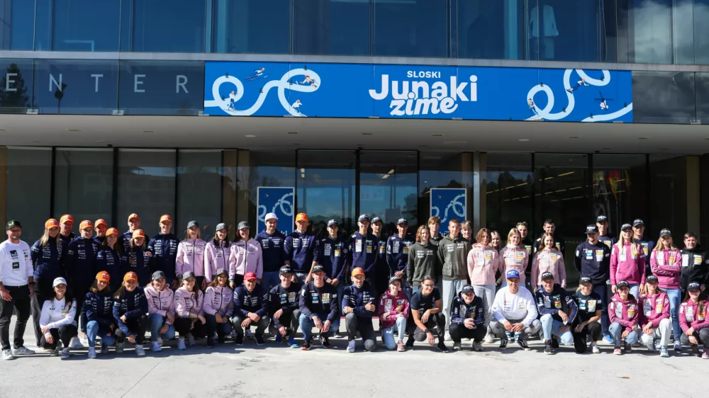 - 07.10.2025. Predstavitev reprezentanc Smučarske zveze Slovenije za novo tekmovalno sezono.//FOTO: Bojan Velikonja