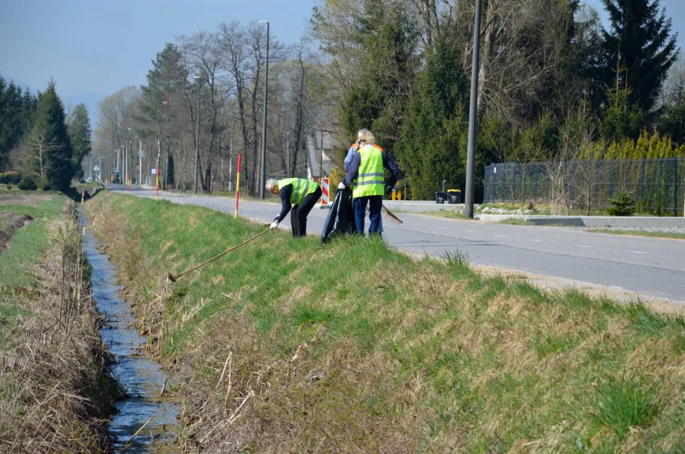 Nova oblika rekreacije na Barju: Kaj pa je sploh ploganje?