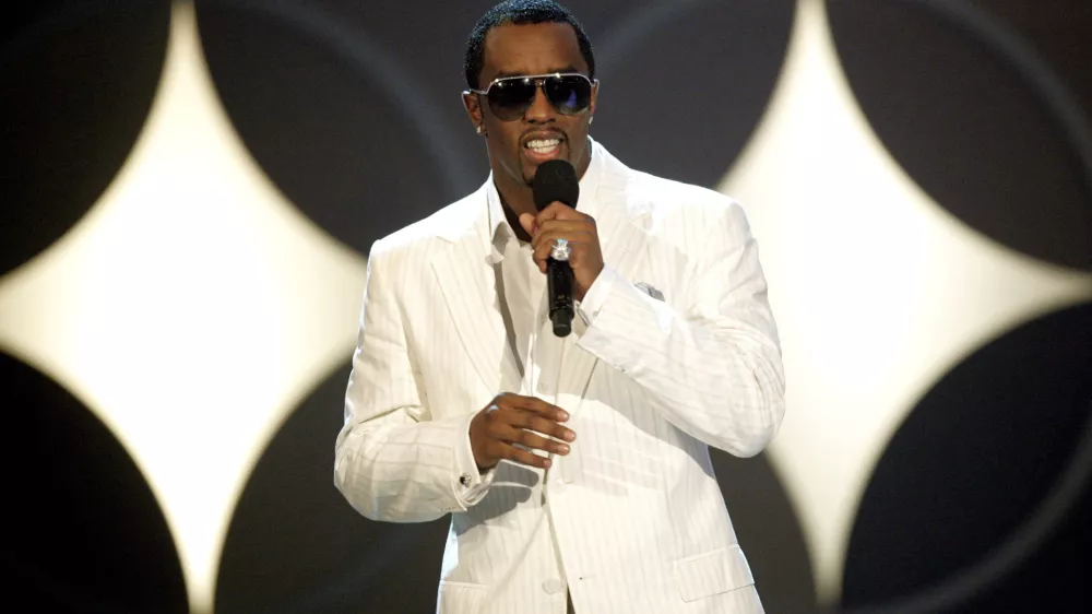 FILE PHOTO: Sean 'Diddy' Combs performs 'It's Goin' Down' during the 2006 BET Awards at the Shrine Auditorium in Los Angeles June 27, 2006. REUTERS/Mario Anzuoni /File Photo