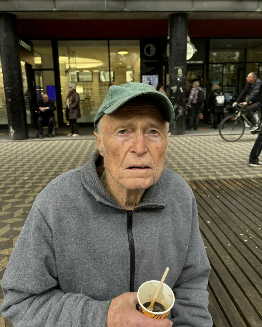 (ANKETA) O zastojih mestnih avtobusov, ki niso redkost