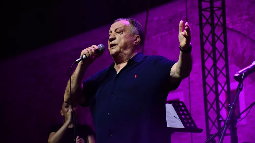 Halid Bešlić ima zdravstvene težave. F Pixsell