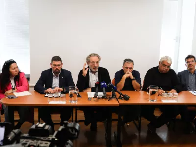 08.10.2025. Tiskovna konferenca reprezentativnih sindikatov, članov Ekonomsko socialnega sveta na te.o pokojninske reforme. Foto: Bojan Velikonja 