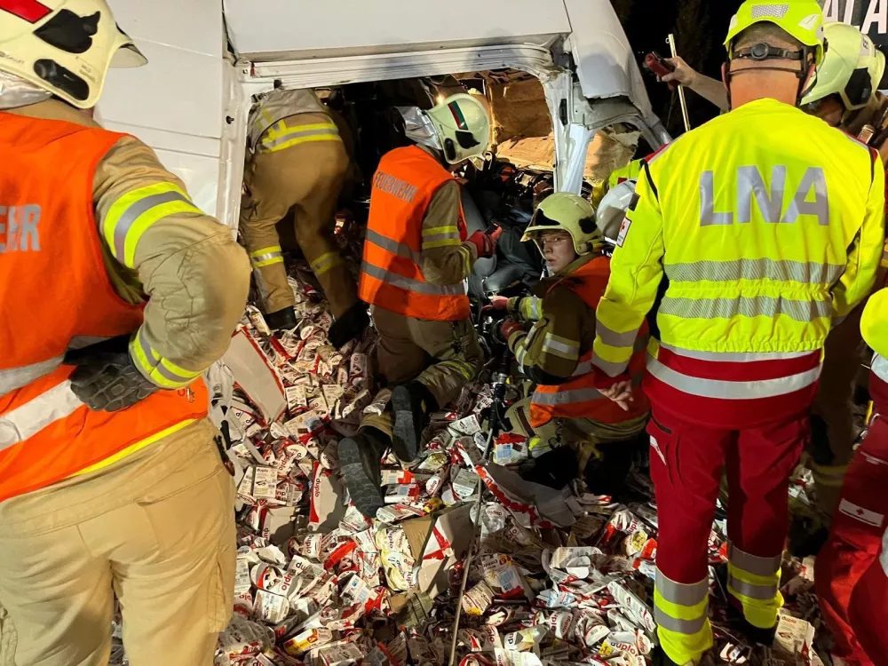 Tirolska nesreča kombi