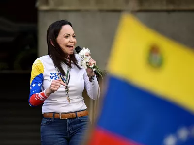 FILE PHOTO: Venezuelan opposition leader Maria Corina Machado addresses supporters at a protest before the inauguration of President Nicolas Maduro for his third term, in Caracas, Venezuela January 9, 2025. REUTERS/Gaby Oraa/File Photo