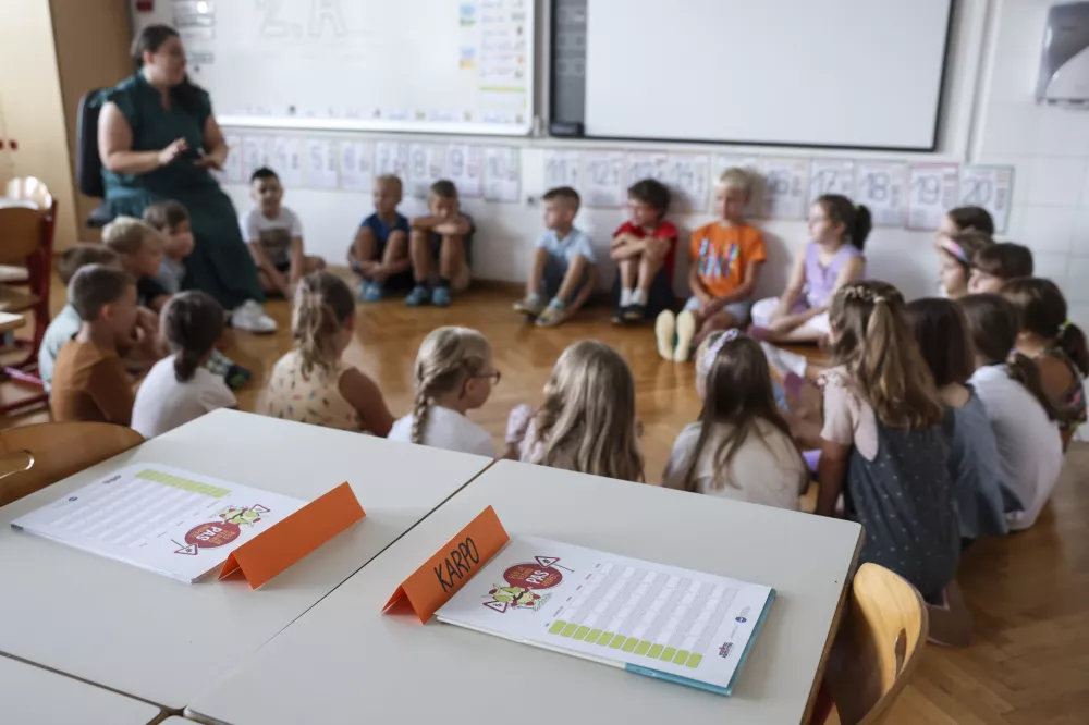 Bo zaradi manjšega števila ocen res še več kampanjskega učenja?