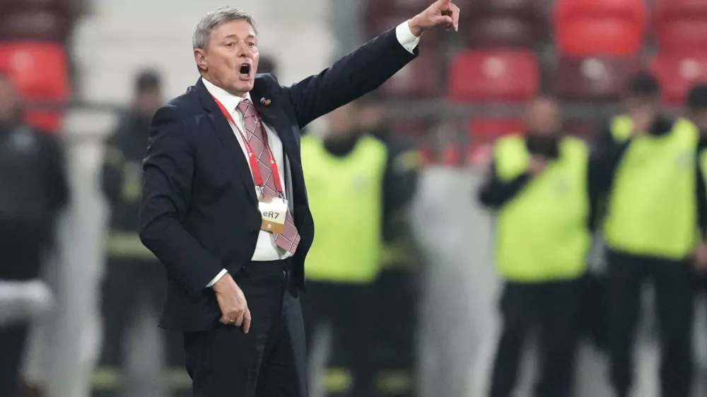 Serbia's head coach Dragan Stojkovic gestures during the World Cup Group K qualifying soccer match between Serbia and Albania, at the Dubocica Stadium in Leskovac, Serbia, Saturday, Oct. 11, 2025. (AP Photo/Darko Vojinovic)