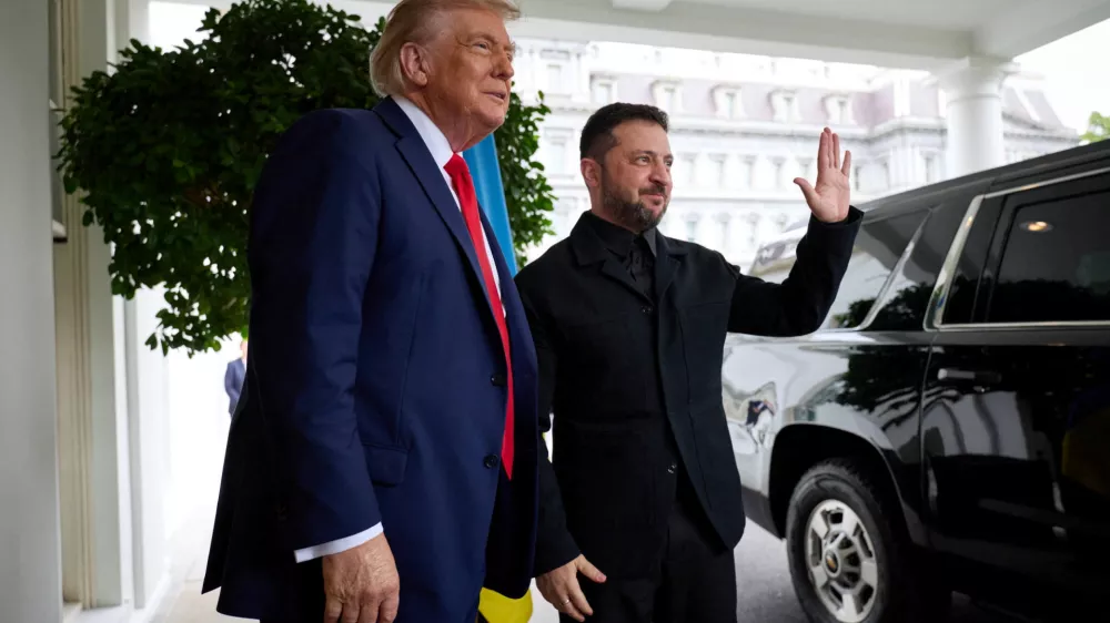U.S. President Donald Trump and Ukrainian President Volodymyr Zelenskiy meet at the White House, amid negotiations to end the Russian war in Ukraine, in Washington, D.C., U.S., August 18, 2025. Ukrainian Presidential Press Service/Handout via REUTERS ATTENTION EDITORS - THIS IMAGE HAS BEEN SUPPLIED BY A THIRD PARTY.