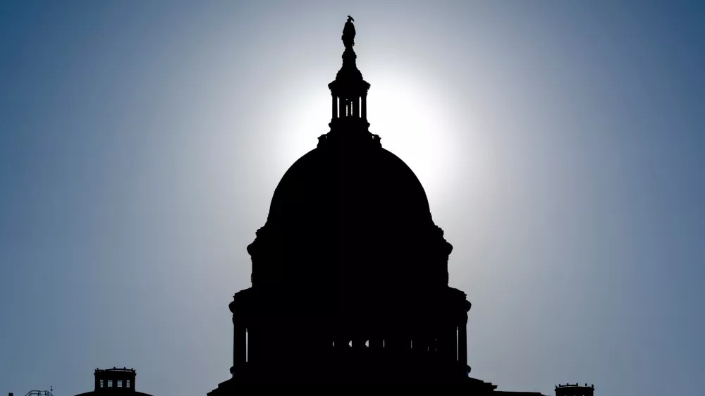 Polanec: Padec vrednosti dolarja kaže na začetek zaustavljanja Trumpovih potez