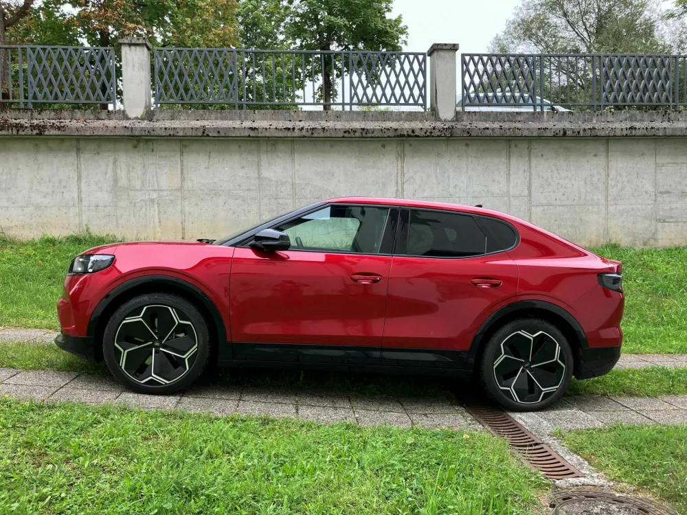 Ford capri 210 kW capri premium: Z obutimi čevlji, ki niso preveliki