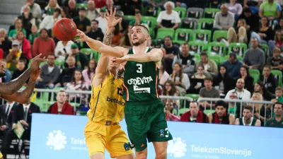 14.10.2025. Košarka Olimpija Aris Solun. Foto: Bojan Velikonja 