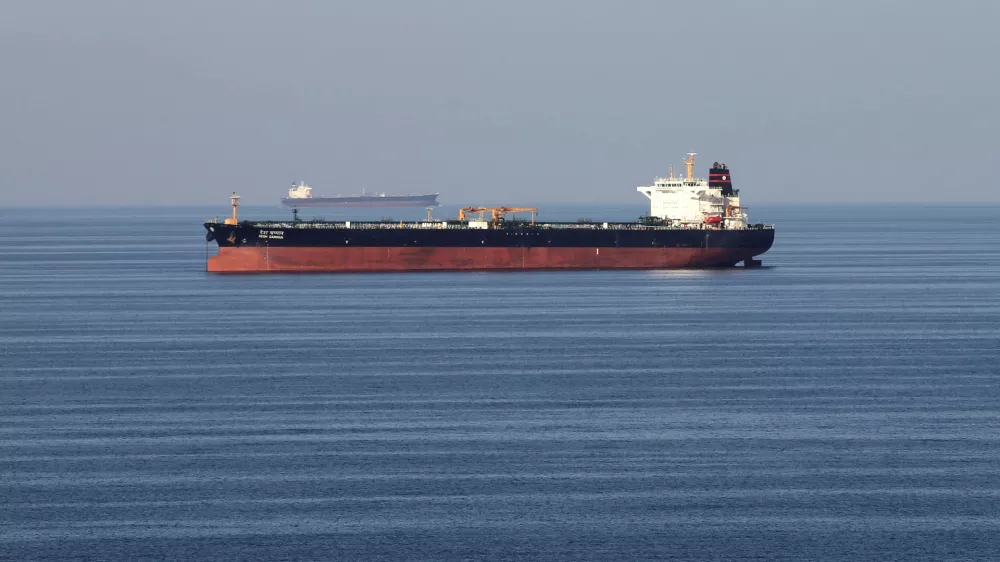 FILE PHOTO: Oil tankers pass through the Strait of Hormuz, December 21, 2018. REUTERS/Hamad I Mohammed/File Photo