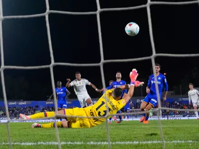 Real Madrid's Kylian Mbappe scores during a La Liga soccer match between Getafe and Real Madrid in Getafe, Spain, Sunday, Oct. 19, 2025. (AP Photo/Manu Fernandez)