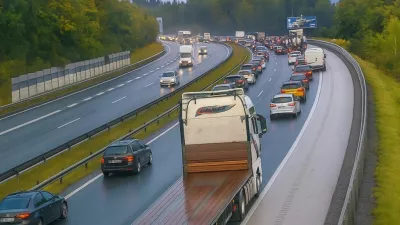 Obvoz za osebna vozila je možen po vzporedni cesti. Simbolična fotografija: Dars