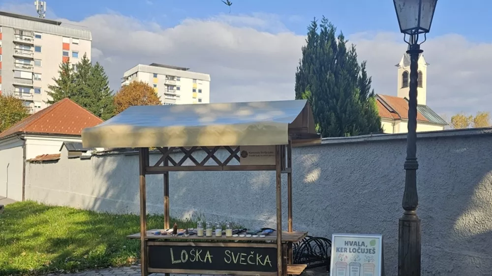 Iz odpadnega jedilnega olja izdelali loško svečko