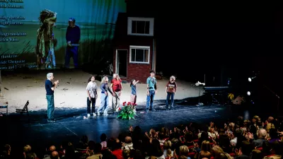 Zgodba, ki jo pripovedujejo Medejini otroci