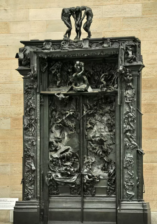 Rodinova Bronasta vrata Pekla&nbsp;(La Porte de l'Enfer, 1880&ndash;1917) je monumentalni projekt, naročen za pari&scaron;ki muzej Decorative Arts, ki pa ga umetnik ni povsem dokončal. / Foto: Wikipedija / Roland Fischer