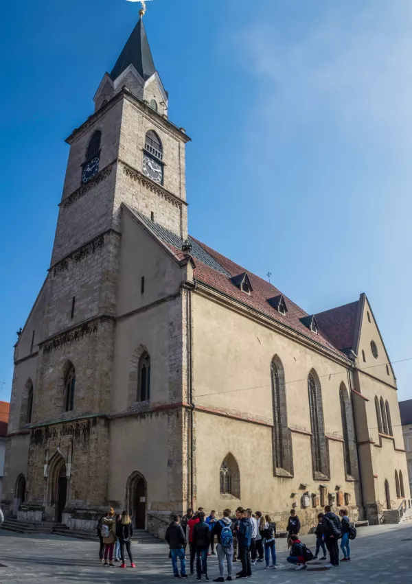 župnijska cerkev sv. Kancijana in tovarišev mučencev v Kranju / Foto: Dragan Gavranovic
