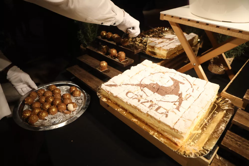 Srebrni jubilej zlatih gazel