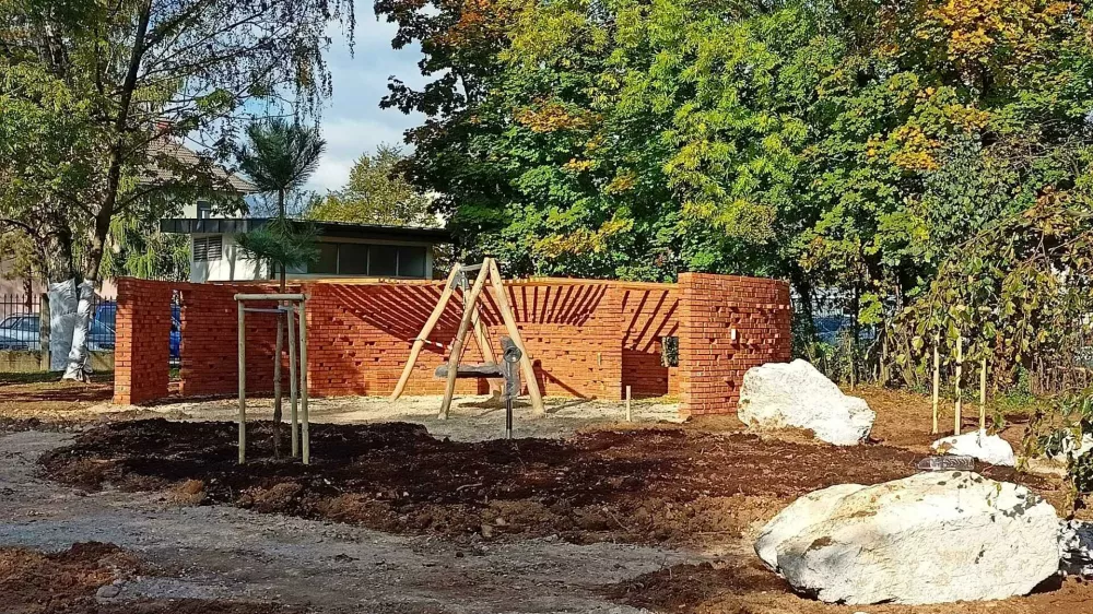 Drugo&scaron;olci Aljažka &scaron;e naprej na matični &scaron;oli