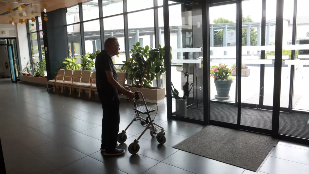 17.07. 2025 -17.07.2025 - simboličn fotografija - dolgotrajna oskrba, upokojenciFoto: Tomaž SkaleFoto: Tomaž Skale