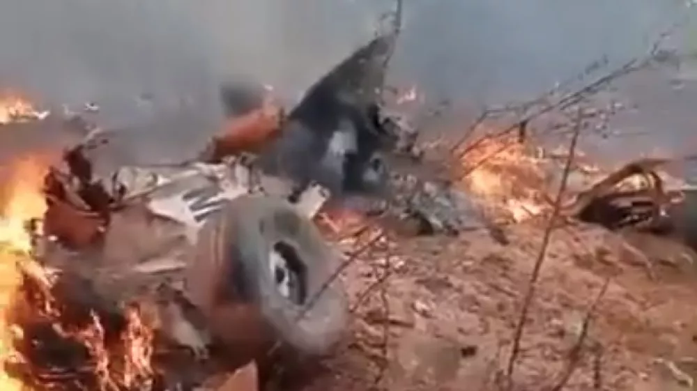 V Keniji je strmoglavilo manjše letalo, ki je prevažalo osem Madžarov in dva Nemca. Umrli so vsi, vključno s pilotom iz Kenije.