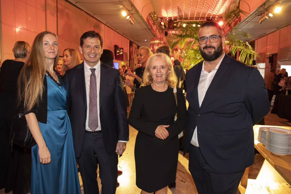 Od leve proti desni: DNEVNIK MEDIJI - Mirha Demić, KATHREIN PRIVATBANK - Krisztian Slanicz in Claudia Berthold, DNEVNIK MEDIJI - Stipe Grubišić (Foto: Katja Kodba)