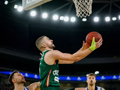 Ljubljana, Arena Stozice.Kosarkarski evropski pokal, 5. krog: Cedevita Olimpija - Neptunas.