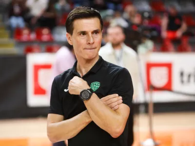 - Mile Simeunović, trener,- 01.11.2025. - Futsal zaključna tekma v boju za osmino finala Lige prvakov. Siliko Vrhnika - Hit Kijev.//FOTO: Bojan Velikonja