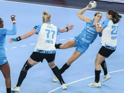 Ana Abina- 25.10.2025 - rokomet - liga prvakov za ženske - Krim Mercator: CSM Bukarešta//FOTO: Jaka Gasar