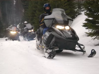 snežne motorne sani, 