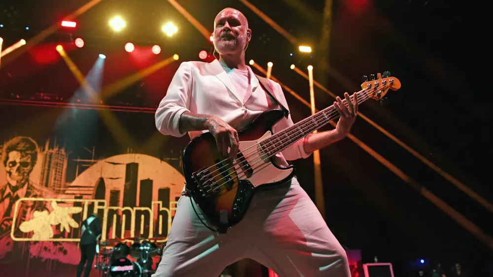 19 October 2025.**FILE PHOTO** Sam Rivers Of Limp Bizkit Has Passed at 48.WEST PALM BEACH, FL - AUGUST 06: Limp Bizkit perform during The Loserville Tour at The I Think Financial Amphitheatre on August 6, 2024 in West Palm Beach Florida.,Image: 1046604657, License: Rights-managed, Restrictions:, Model Release: no