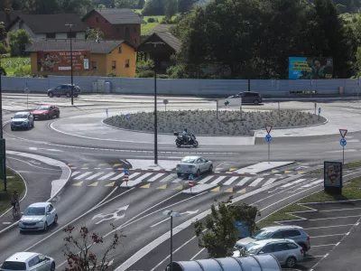 - 22.07.2025. - Prenovljeno Krožišče na Rudniku v Ljubljani pri trgovinah Supernova in Eleclerc.//FOTO: Bojan Velikonja