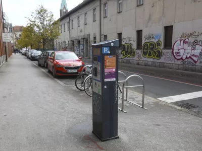 Dobil kazen, čeprav je plačal parkirnino