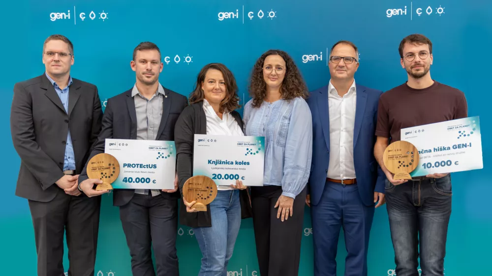 Od leve proti desni: Sandi Kavalič, član uprave GEN-I; dr. Jure Tičar, Jamarski klub Novo mesto; Barbara Simonič, Ljubljanska kolesarska mreža; Petra Kralj Ivančič, vodja projekta trajnostnega razpisa v GEN-I; Maks Helbl, predsednik uprave GEN-I; Timotej Lemut, Zavod BETA (Foto: GEN-I)