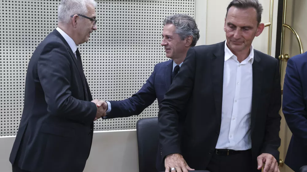 predsednik vlade dr. Robert Golob- 04.07.2023 - Ekonomsko-socialni svet - izredna seja ESS - razprava o vodenju socialnega dialoga. //FOTO: Jaka Gasar