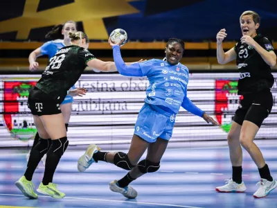 Grace Zaadi05.10.2025 Krim OTP Group Mercator - Ferencvaroš v četrtem krogu evropske lige prvakinj, dvorana TivoliFoto: Nik Erik Neubauer