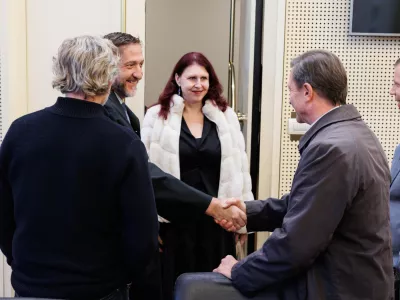 Ljubljana, ESS.Seja Ekonomsko-socialnega sveta, na kateri so med drugim obravnavali potek sanacije po poplavah in zemeljskih plazovih v avgustu 2023, predlog zakona o postopnem zapiranju Premogovnika Velenje, izhodisca za pripravo predloga zakona o udelezbi delavcev pri dobicku ter predlog spremembe zakona o odpravljanju posledic dela z azbestom.