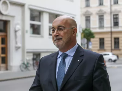  Joško Kadivnik, direktor Sove - sličica za napoved