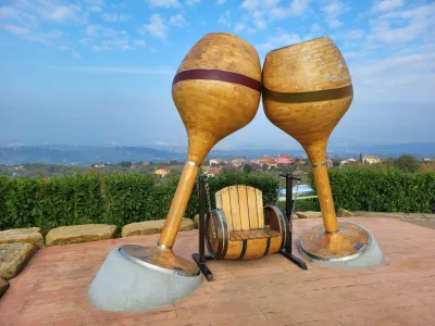 vinska fontana marezige / Foto: Katja Gleščič 