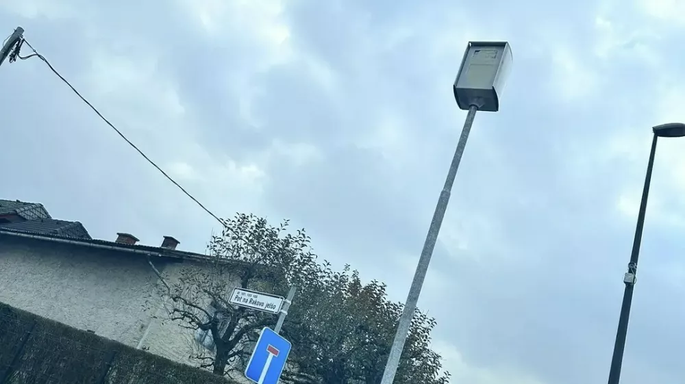 Foto: FacebookRadar, Rakova Jelša, Vandalizem 