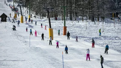 - 26.1.2019 - Kranjska gora - smu?i??e, smu?anje, smu?arji, sneg, zima, rekreacija, vle?nicaFOTO: Matja? Ru?t / Foto: Matja? Ru?t