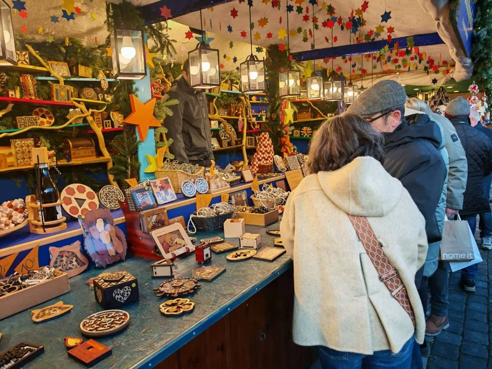 Pisane stojnice / Foto: Miha First