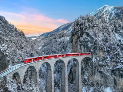 Viadukt Landwasser / Foto: Tawatchaiprakobkit