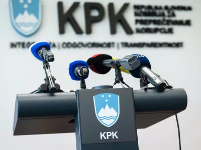 Favorita za novega šefa KPK Robert Šumi in Katja Mihelič Sušnik